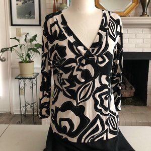 Chico's Travelers Top Size 1 (S/8)